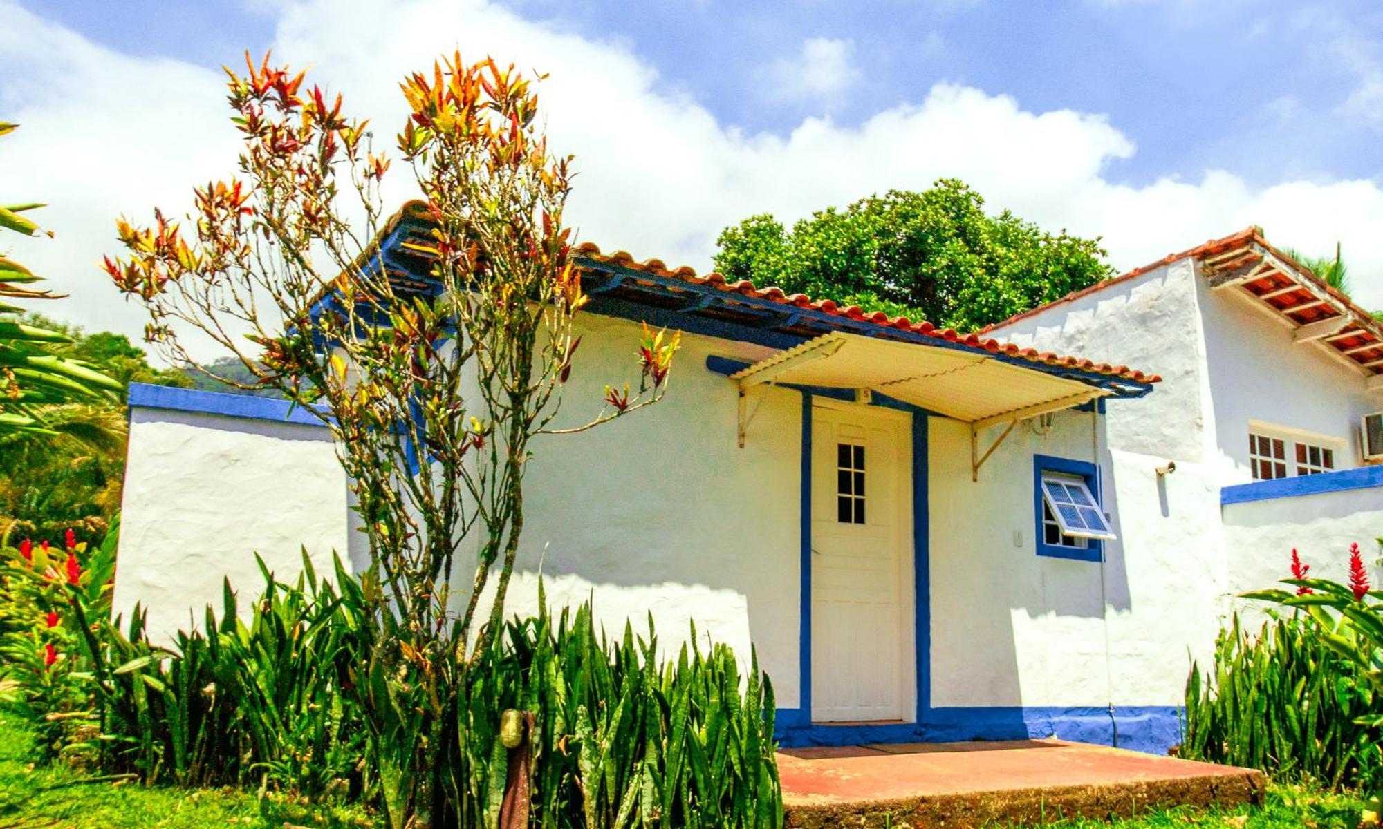 Velinn Pousada Bromelias Ilhabela Bagian luar foto