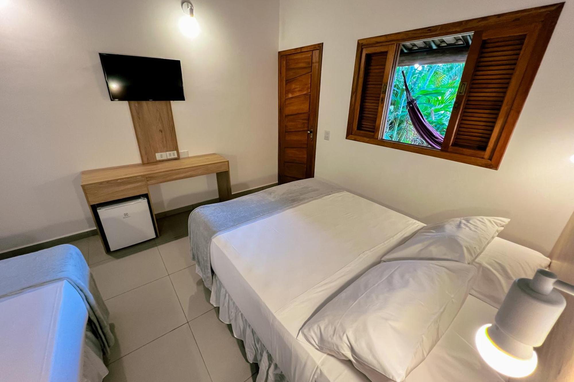 Velinn Pousada Bromelias Ilhabela Ruang foto